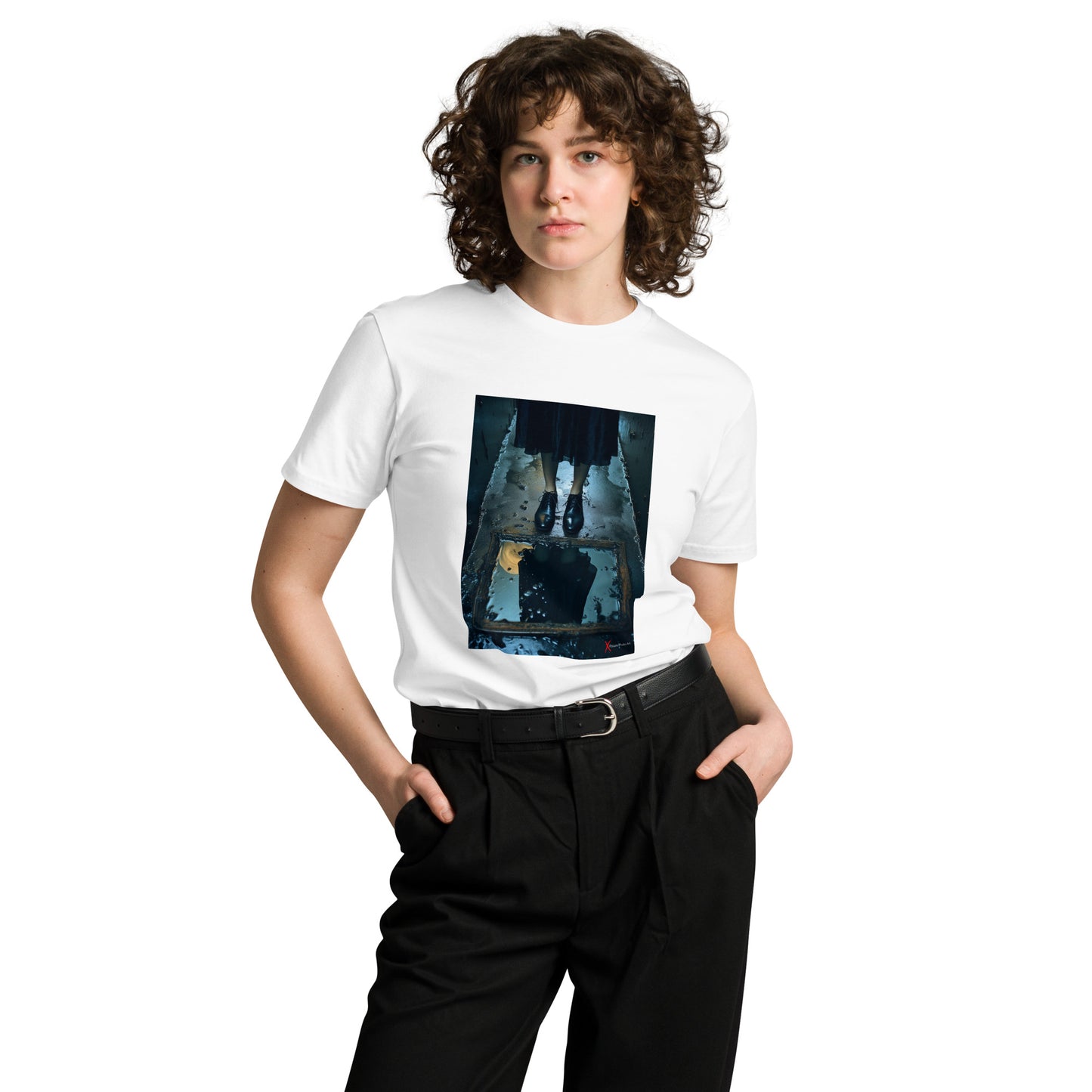 Unisex premium t-shirt, Woman Reflection