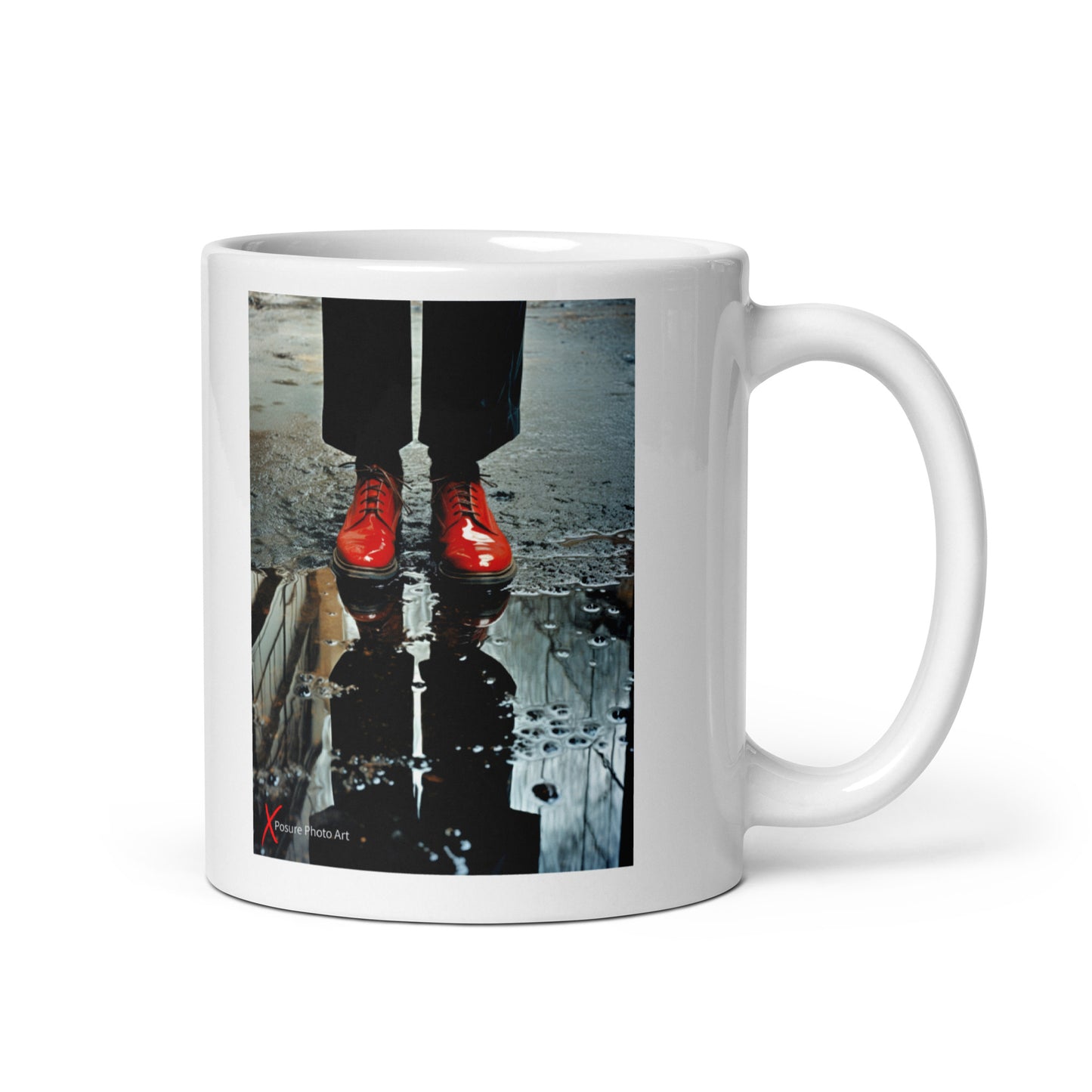 Chic White glossy mug, Red Shiny Shoes